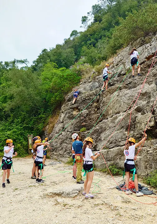 Youth learning rock climbing in the south of France - Les Geckos