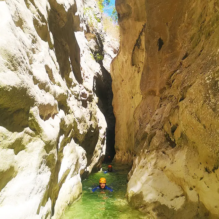 Canyoning Riolan in the Estéron valley in the south of France - Les Geckos